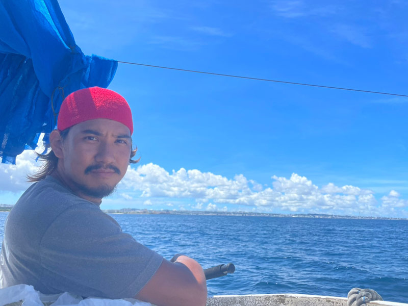 沖縄海あしびスタッフ紹介